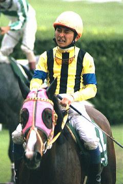 ���Ə��ɖ߂�A���ɉ������� ���{�L��R��